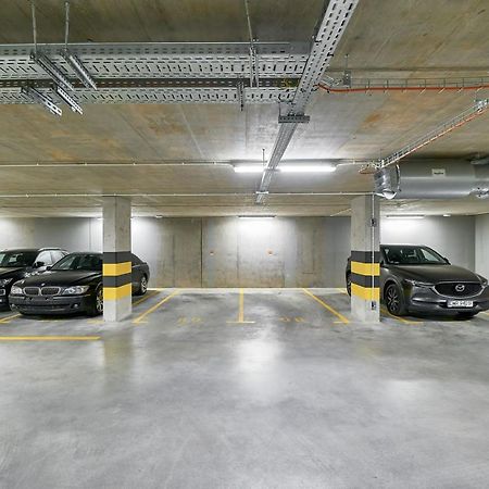 Exclusive Apartments Gwiazdzista With Free Garage Wroclaw By Noclegi Renters Eksteriør billede