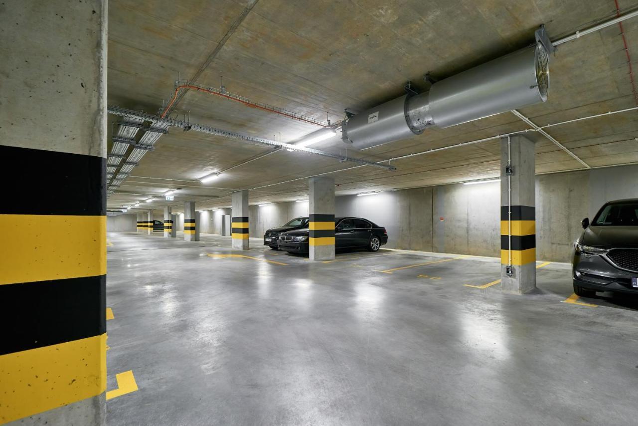 Exclusive Apartments Gwiazdzista With Free Garage Wroclaw By Noclegi Renters Eksteriør billede