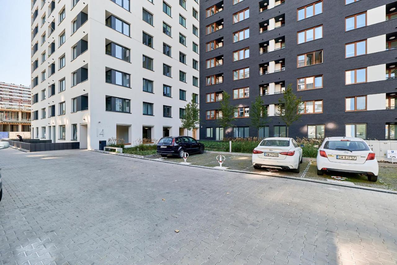 Exclusive Apartments Gwiazdzista With Free Garage Wroclaw By Noclegi Renters Eksteriør billede